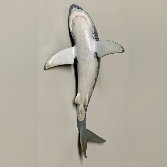 Vtg SCHLEICH Miniature Solid Hard Rubber Great White Shark Figurine Toy - Picture 9 of 16